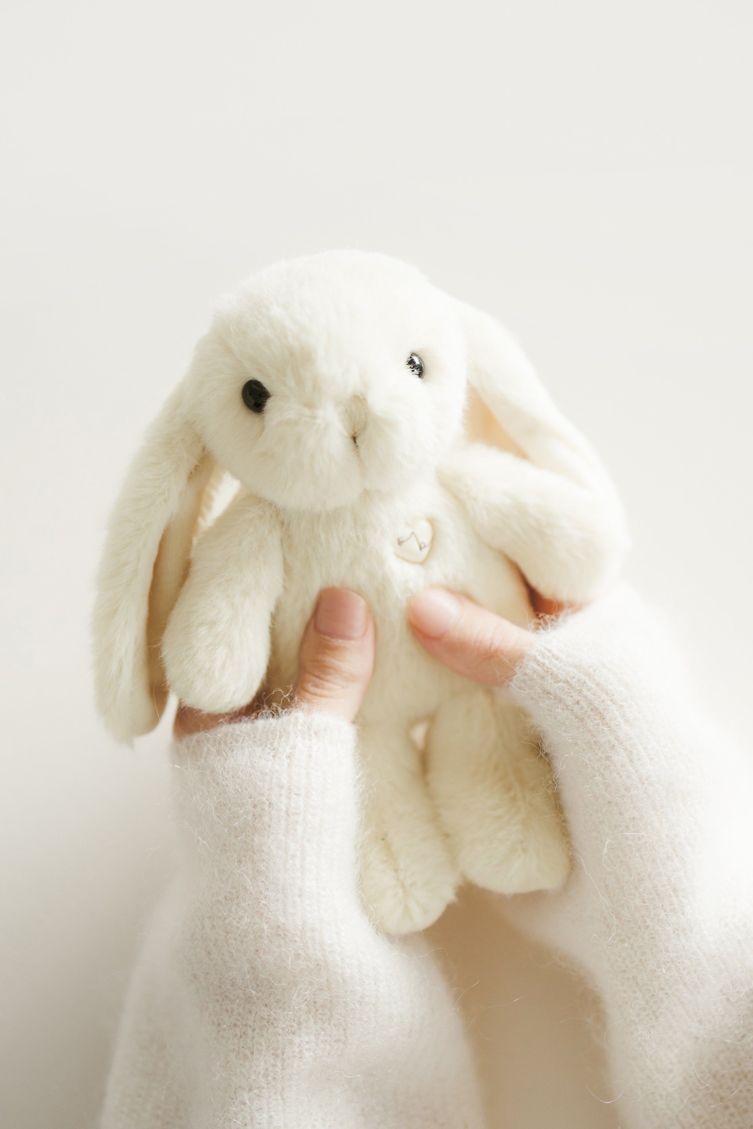 Snuggle Bunnies - Little Penelope - Sunshine – Jamie Kay USA