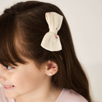 Organic Cotton Bow 2PK - Lauren Floral Tofu Childrens Bow from Jamie Kay USA