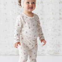 Organic Cotton Everyday Legging - Sweet William Floral Natural Childrens Legging from Jamie Kay USA