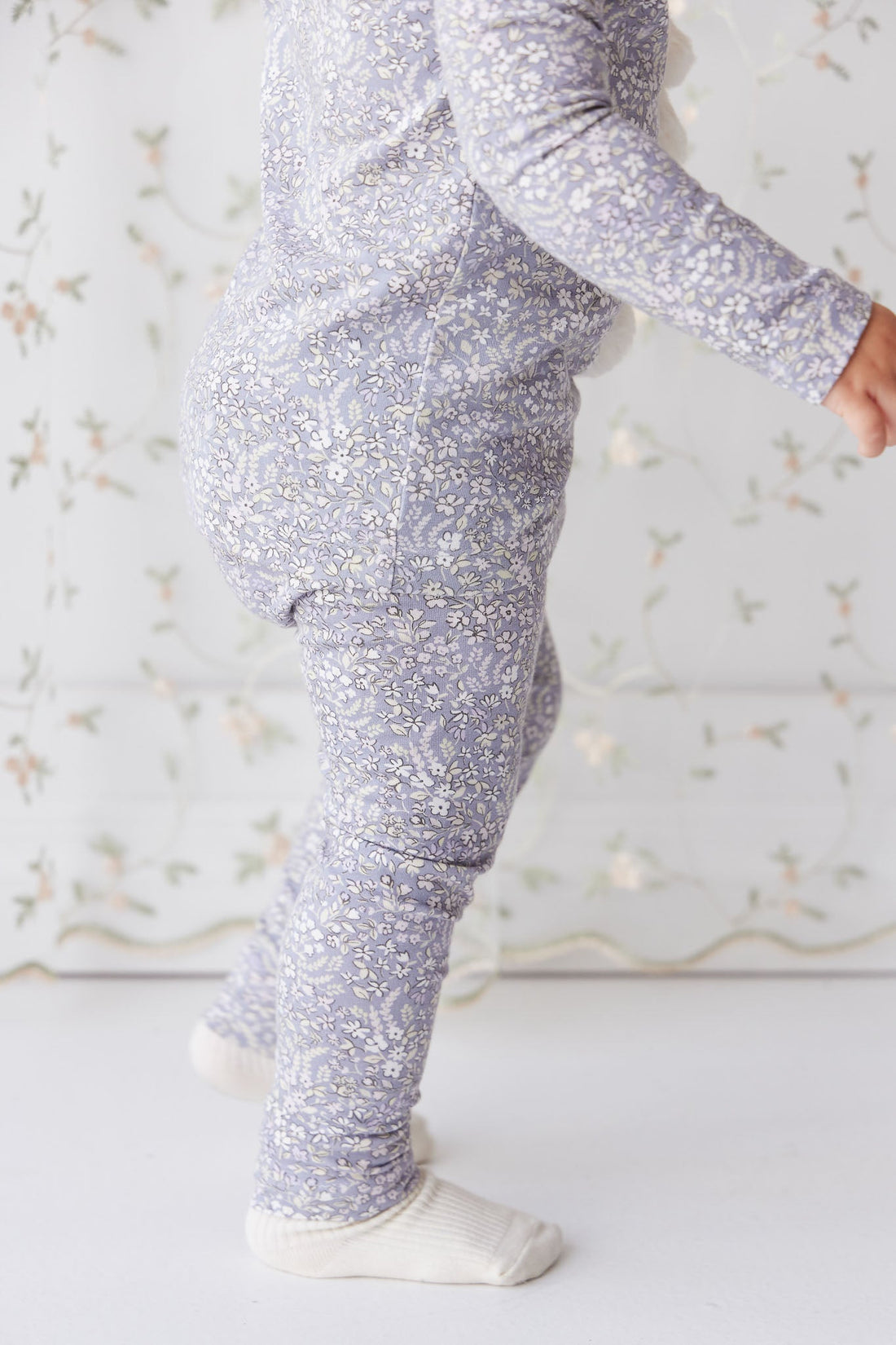 Organic Cotton Everyday Legging - April Lilac Childrens Legging from Jamie Kay USA