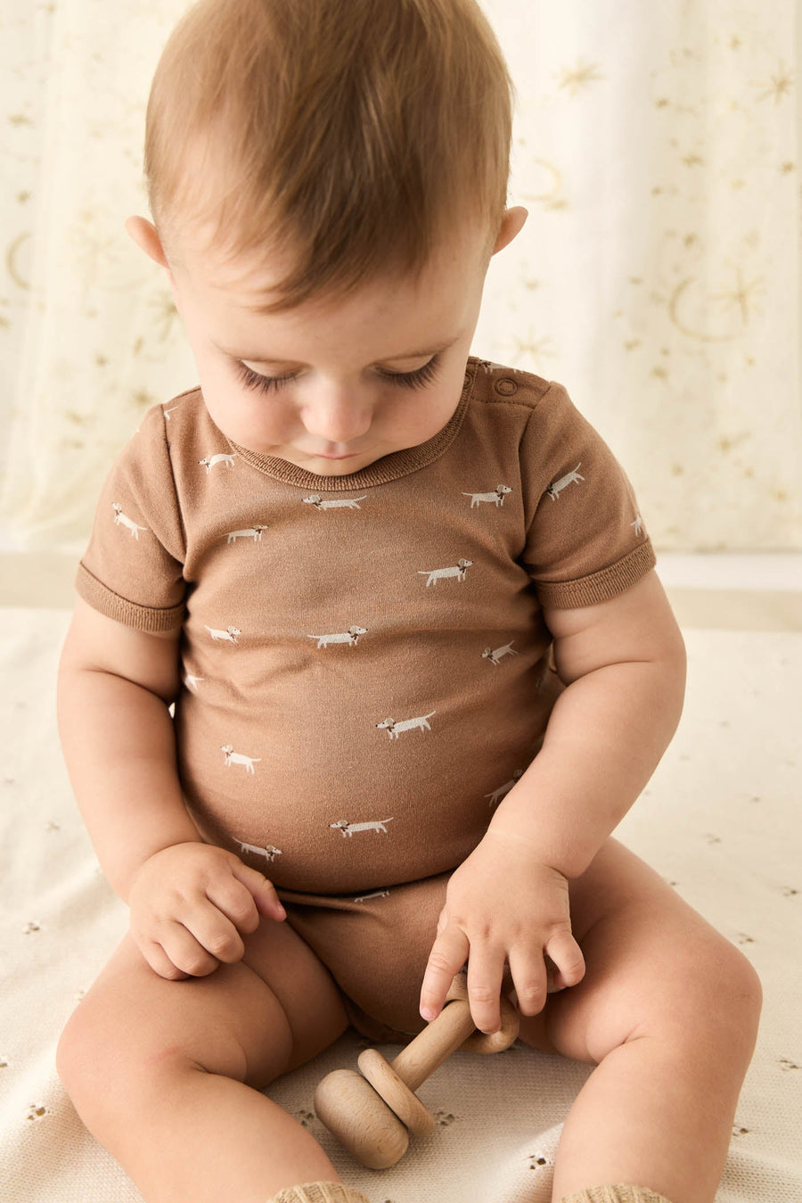 Organic Cotton Hudson Short Sleeve Bodysuit - Cosy Basil Spiced Childrens Bodysuit from Jamie Kay USA