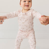 Organic Cotton Everyday Legging - Sweet Pea Floral Childrens Legging from Jamie Kay USA