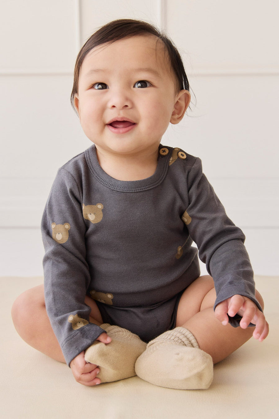 Organic Cotton Fernley Bodysuit - Bobbie Bears Black Oyster Childrens Bodysuit from Jamie Kay USA