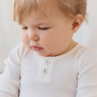 Organic Cotton Modal Long Sleeve Bodysuit - Milk Childrens Bodysuit from Jamie Kay USA