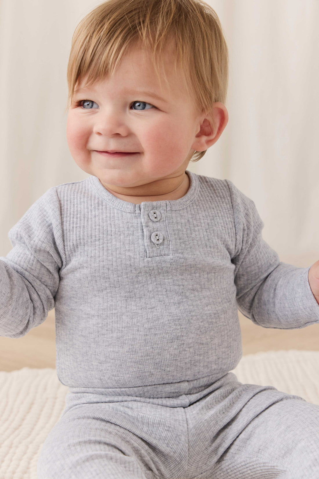 Organic Cotton Modal Long Sleeve Bodysuit - Light Grey Marle Childrens Bodysuit from Jamie Kay USA