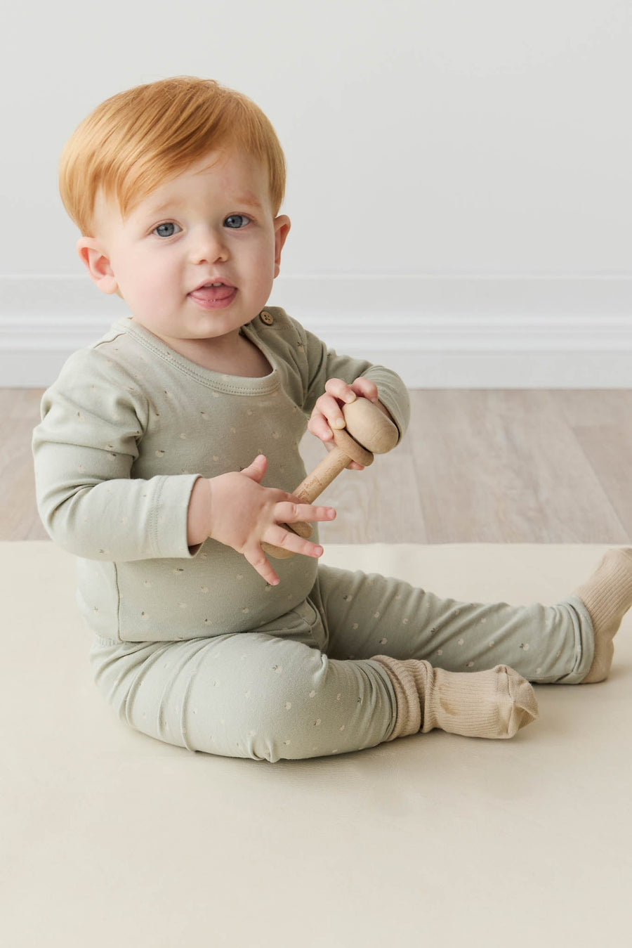 Organic Cotton Everyday Legging - Fresh Apples Abbey Stone Childrens Legging from Jamie Kay USA