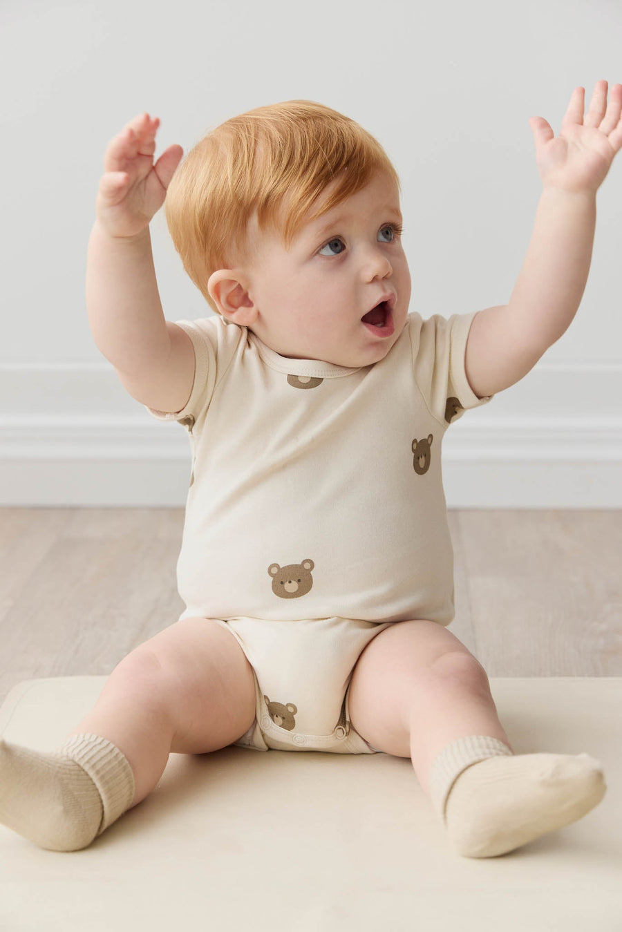 Organic Cotton Hudson Short Sleeve Bodysuit - Bobbie Bear Tofu Childrens Bodysuit from Jamie Kay USA