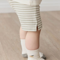 Fresh Apple Crew Sock - Jacquard Fresh Apple Cloud/Moss Childrens Sock from Jamie Kay USA