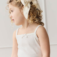 Organic Cotton Bow - Meredith Egret Childrens Bow from Jamie Kay USA