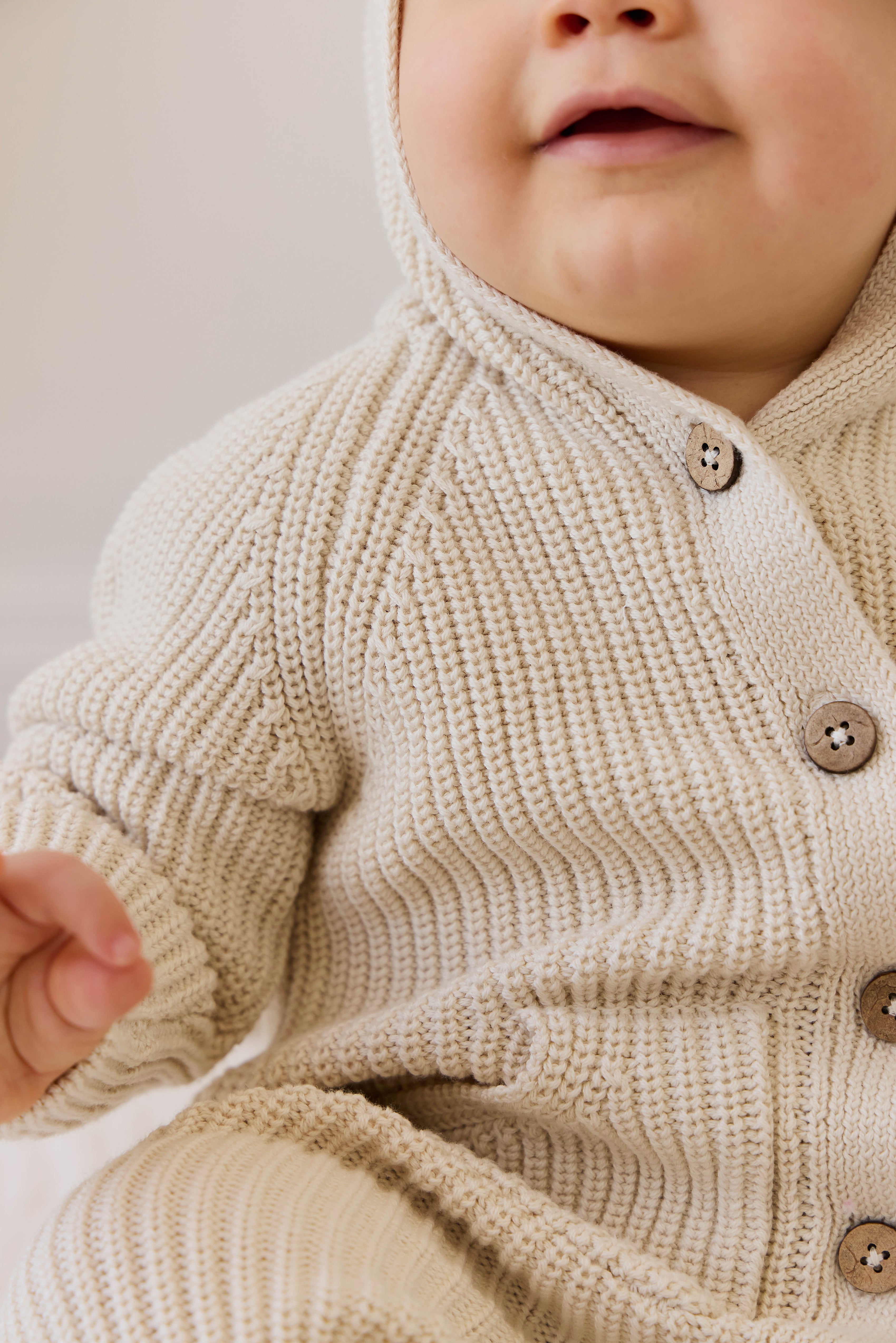 AmazingCRE 26SS新作Dual Play Knit OnePiece 6m33sld-790d-front-model.jpg