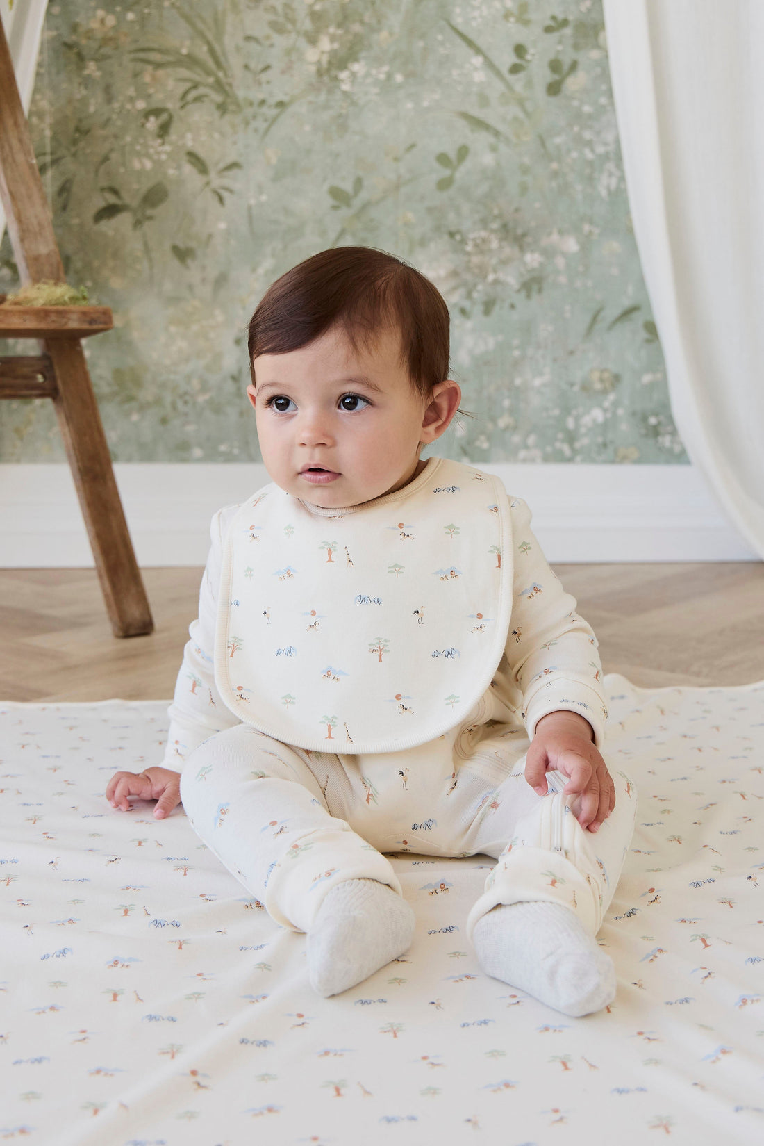 Organic Cotton Bib - Savannah Animals Tofu Childrens Bib from Jamie Kay USA