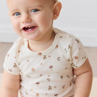 Organic Cotton Hudson Short Sleeve Bodysuit - Foraging Friends Childrens Bodysuit from Jamie Kay USA