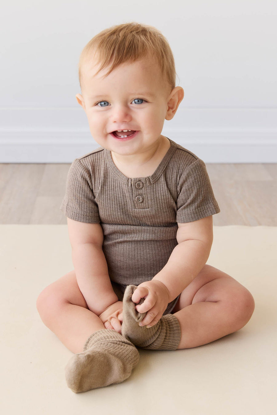 Organic Cotton Modal Darcy Rib Tee Bodysuit - Brownie Marle Childrens Bodysuit from Jamie Kay USA