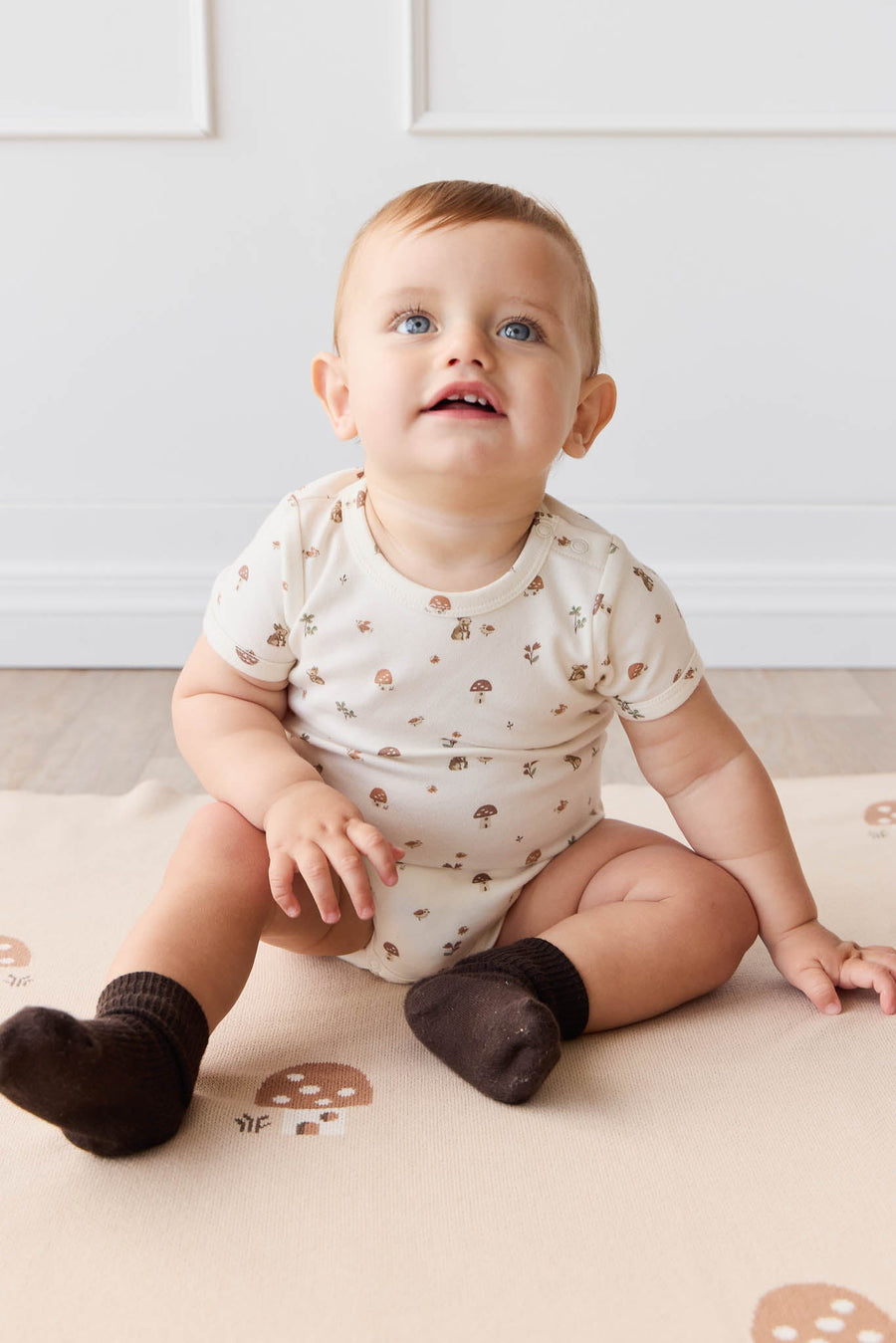 Organic Cotton Hudson Short Sleeve Bodysuit - Foraging Friends Childrens Bodysuit from Jamie Kay USA