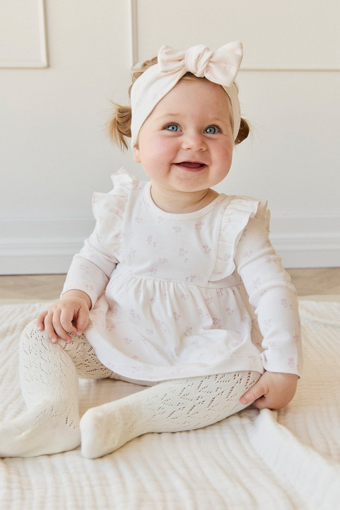 Scallop Weave Tight - Parchment Childrens Tights from Jamie Kay USA