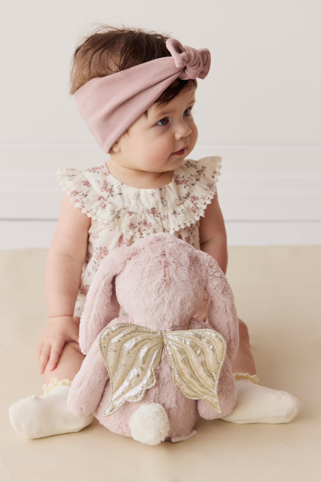 Snuggle Bunnies - Glitter Penelope Childrens Toy from Jamie Kay USA