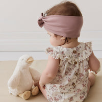 Snuggle Bunnies - Plush Rose The Duck Childrens Toy from Jamie Kay USA