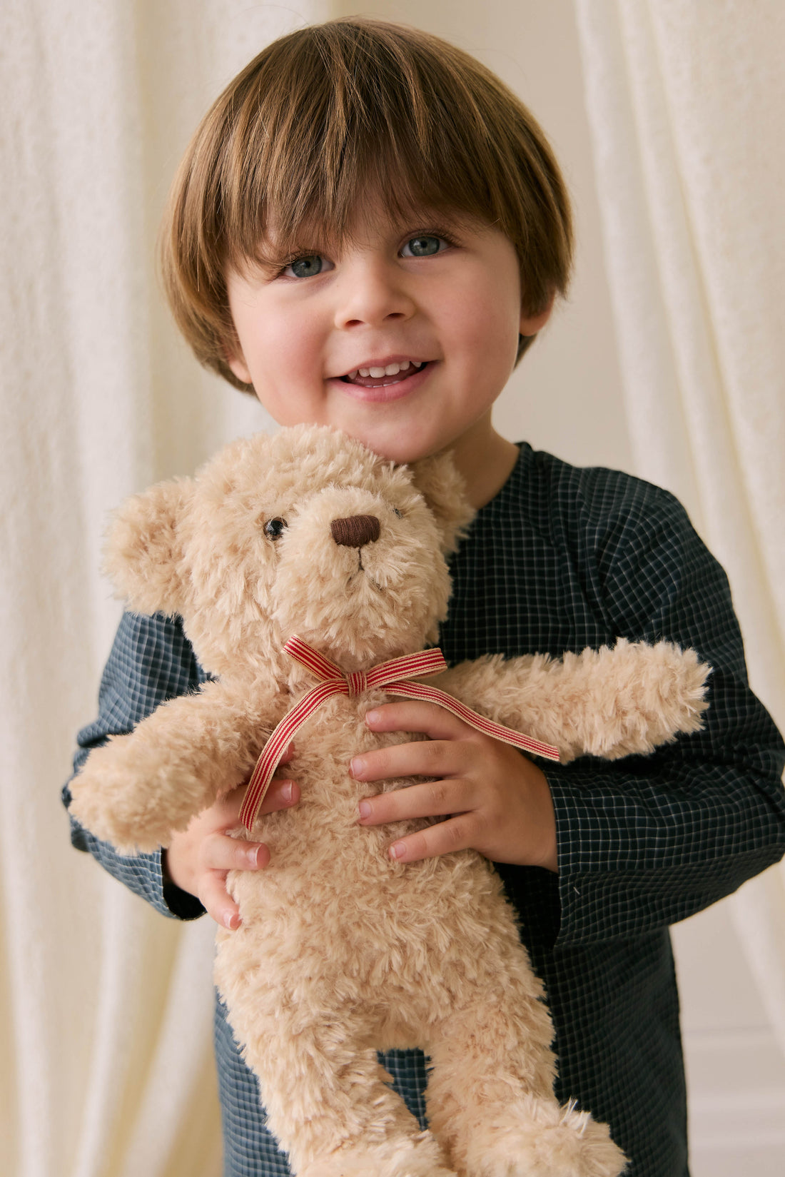 Snuggle Bunnies - Arthur the Bear - Arthur with Red Stripe Bow Childrens Toys from Jamie Kay USA