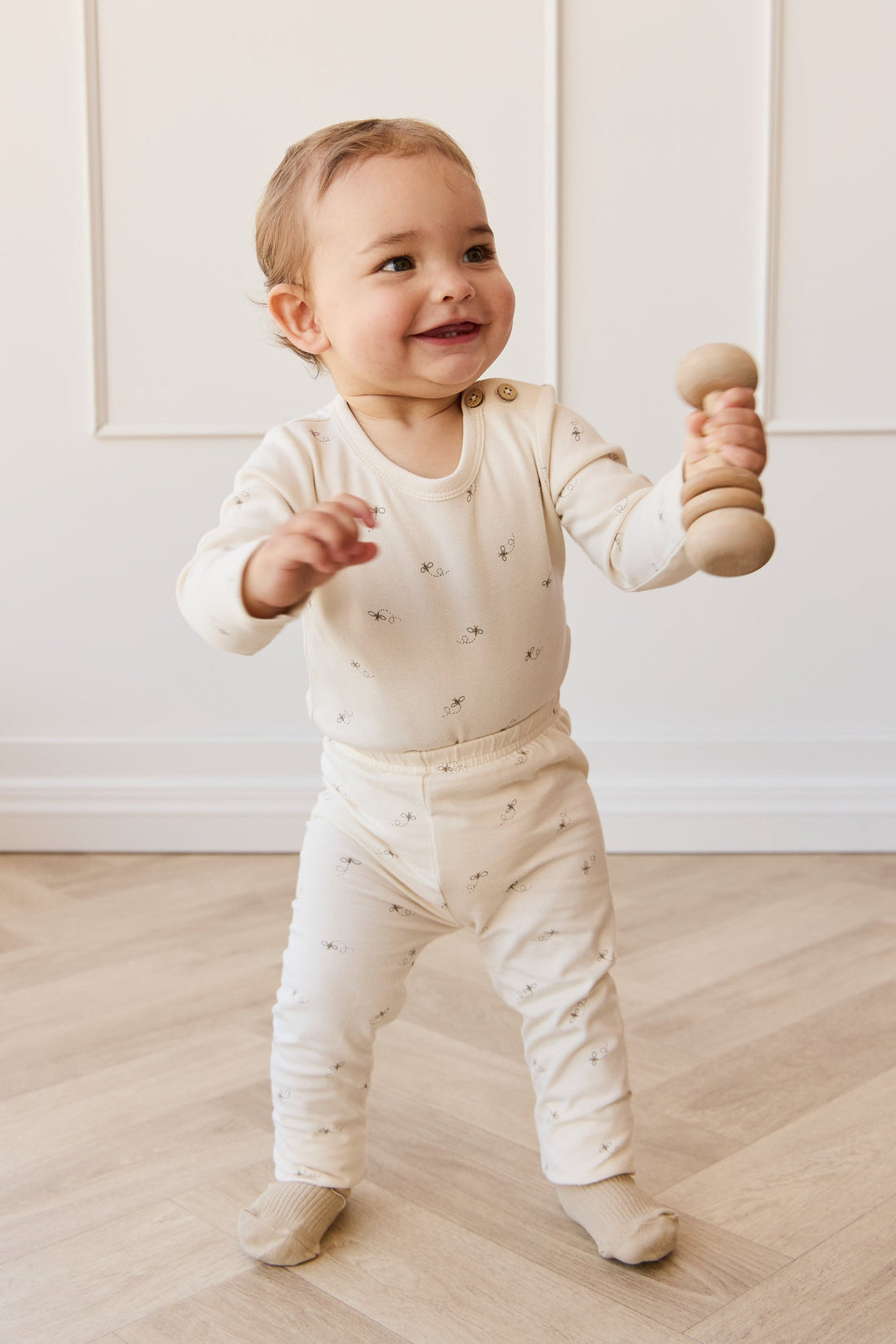 Organic Cotton Fernley Bodysuit - Bumblebees Childrens Bodysuit from Jamie Kay USA