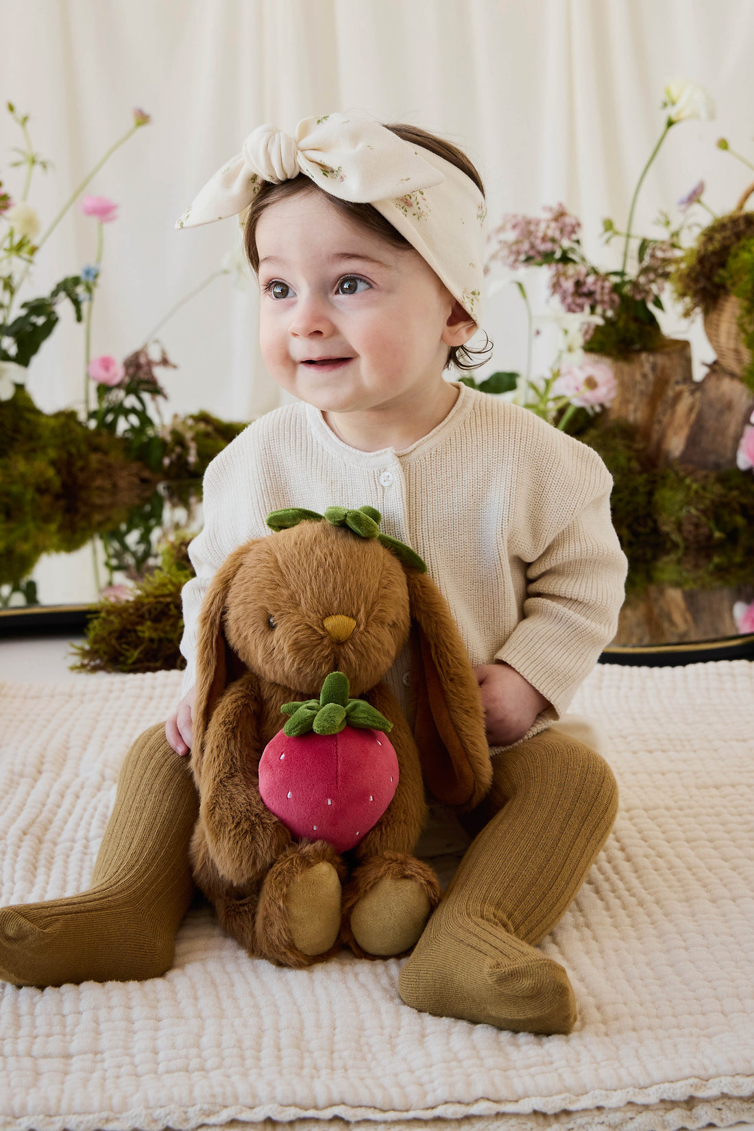 Snuggle Bunnies - Strawberry Penelope - Oak Childrens Toys from Jamie Kay USA