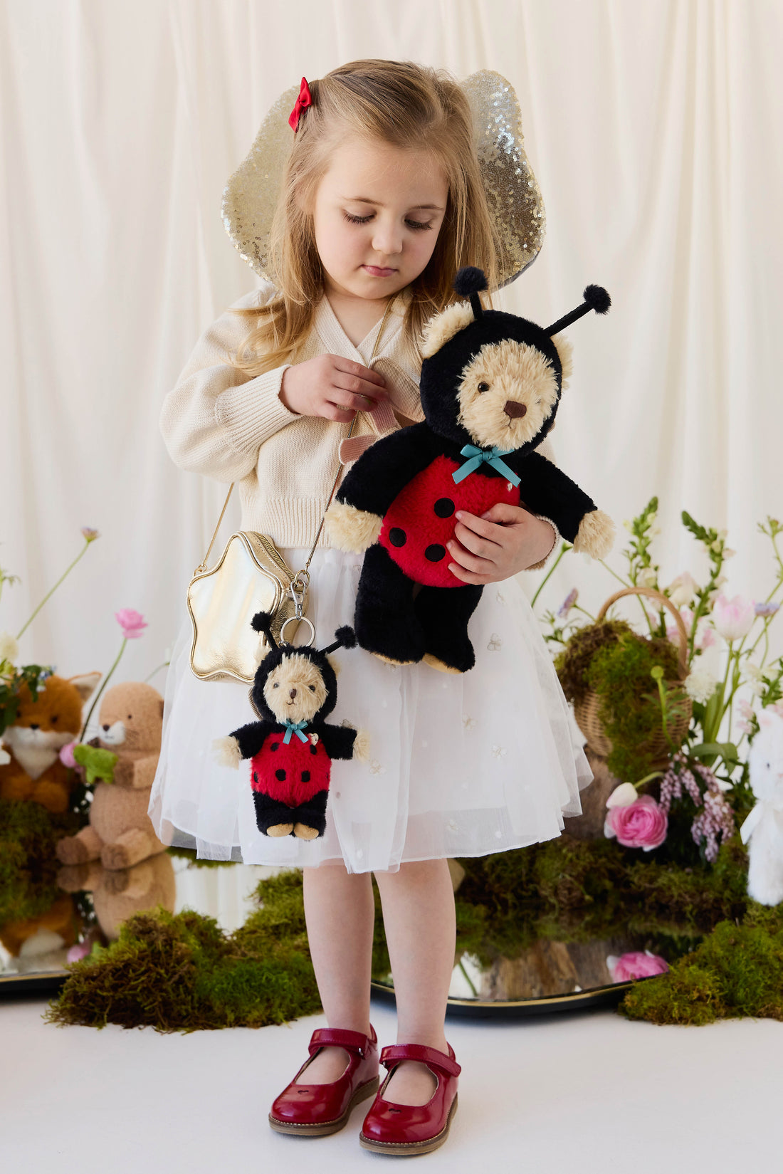 Snuggle Bunnies - Arthur the Bear - Lovebug Childrens Toys from Jamie Kay USA