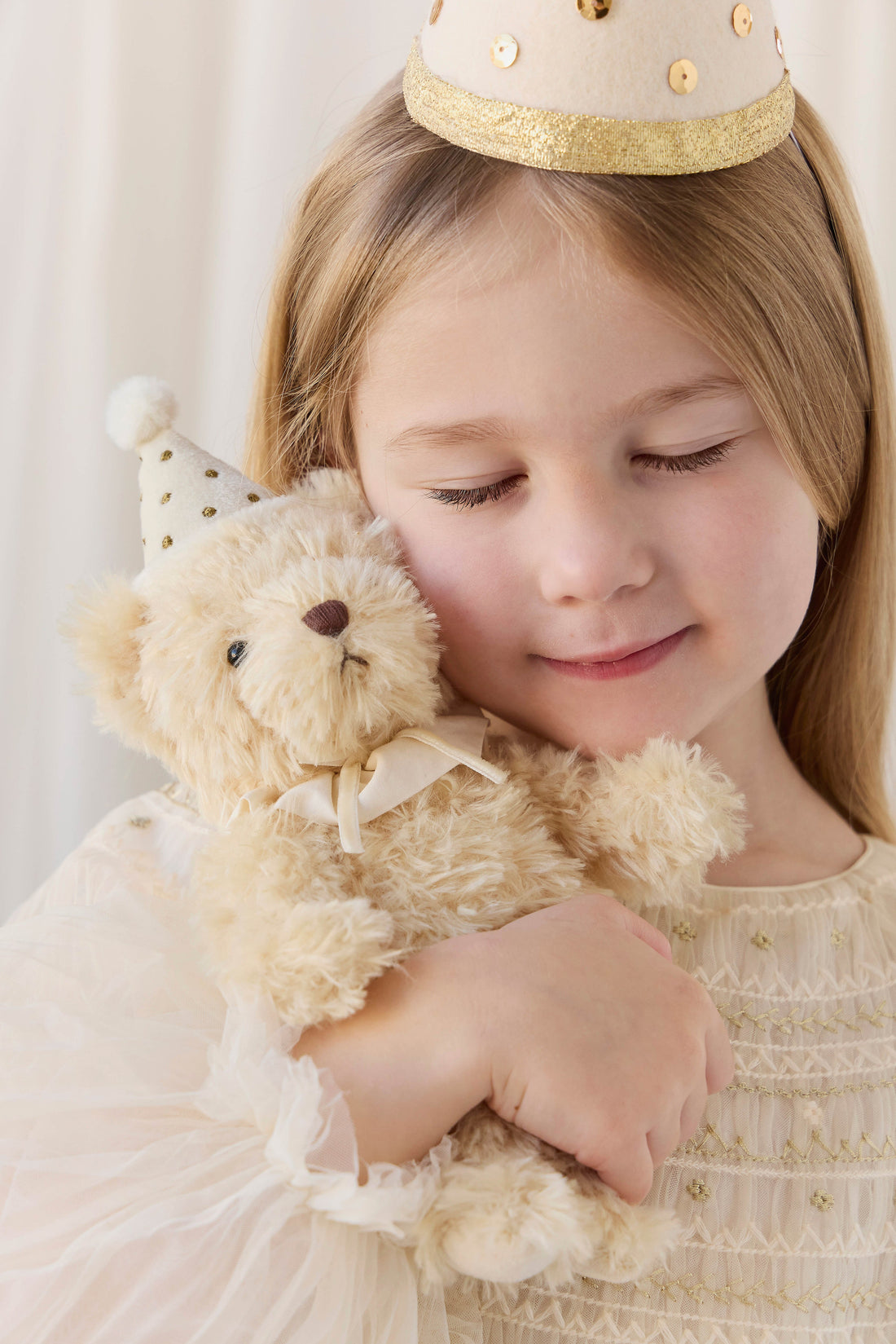 Snuggle Bunnies - Party Arthur - Ivory Childrens Toys from Jamie Kay USA