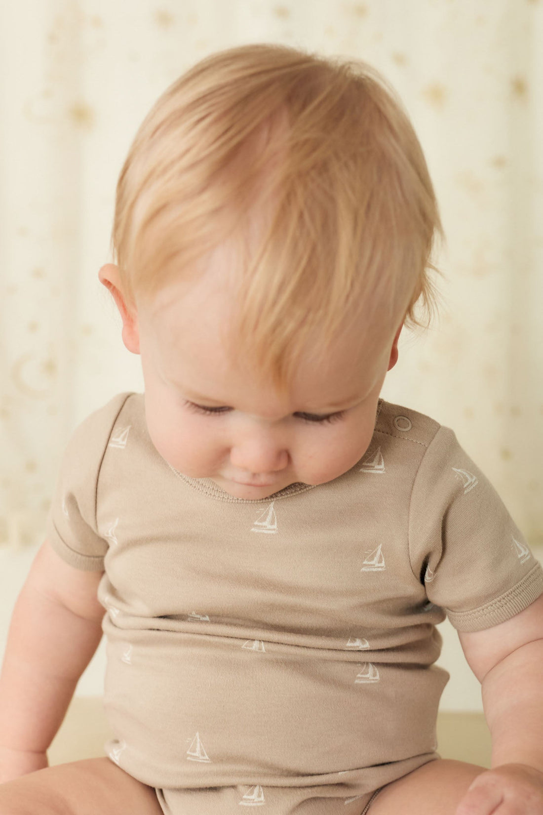 Organic Cotton Hudson Short Sleeve Bodysuit - Set Sail Vintage Taupe Childrens Bodysuit from Jamie Kay USA