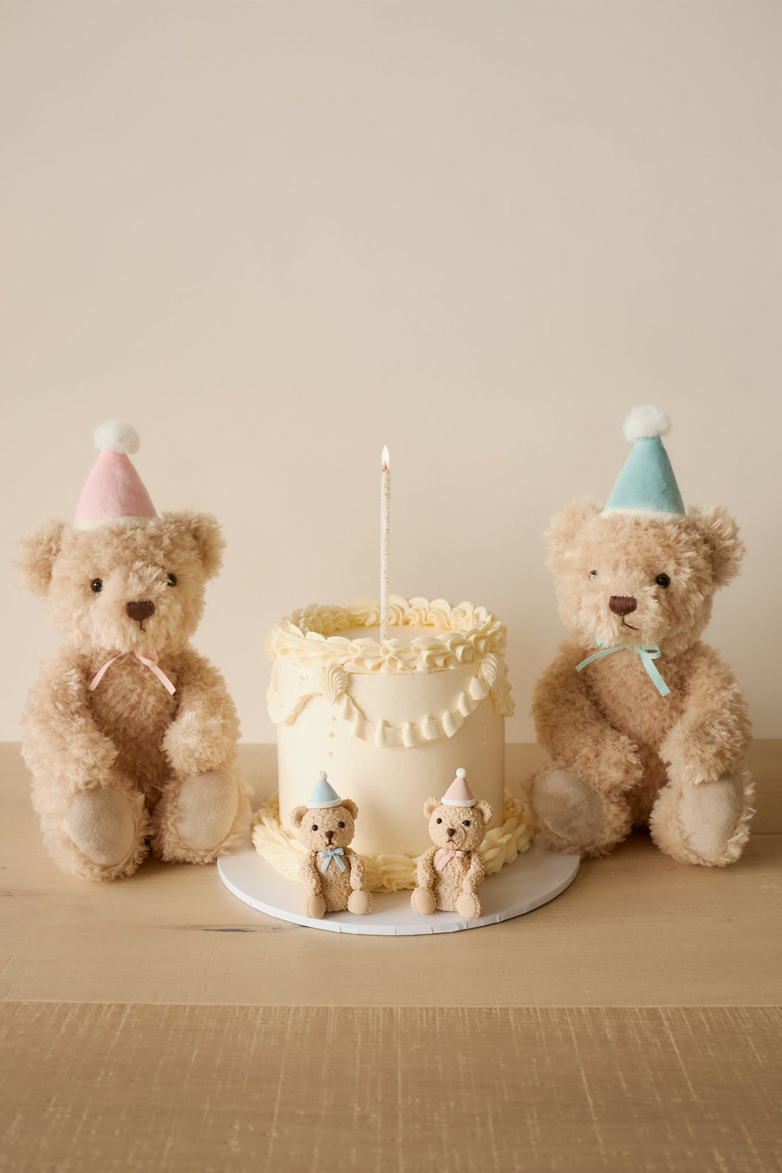 Snuggle Bunnies - Birthday Arthur - Sky Childrens Toy from Jamie Kay USA