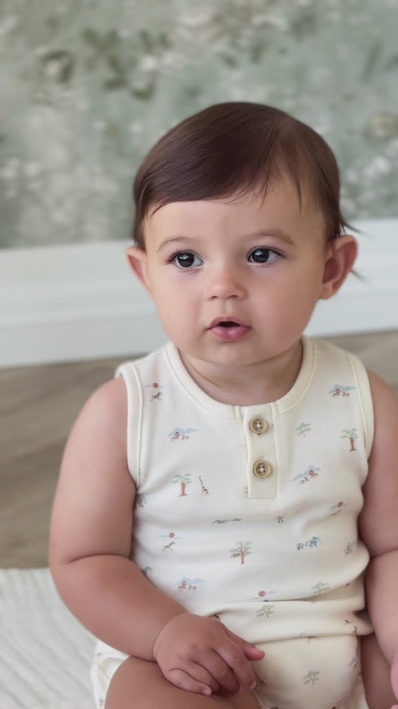 Organic Cotton Bib - Savannah Animals Tofu Childrens Bib from Jamie Kay USA