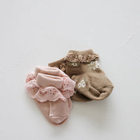 Jacquard Floral Sock - Caramel Cream Childrens Sock from Jamie Kay USA